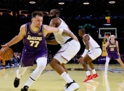 AYX-东契奇在快船比赛中回归赛场，挺进下一轮引发热议！的简单介绍